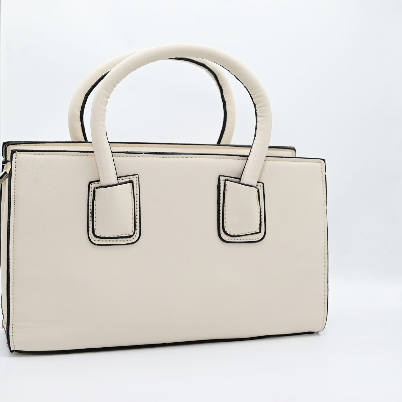 Imported Bag Article in Cream Colours Code 9
