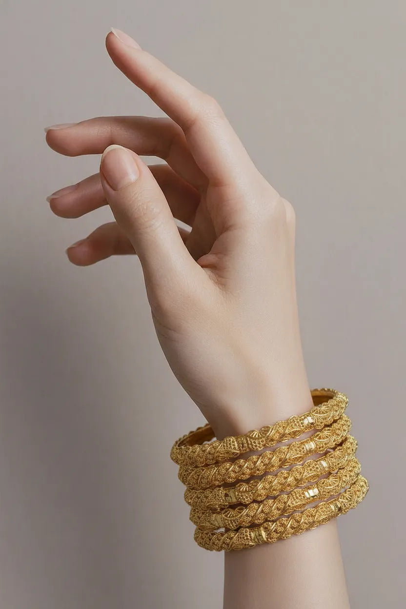 Gold plated Beautiful Bangles (Code 10)